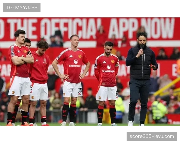 英超经典逆转再现！球队顽强反弹引爆球迷热议