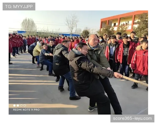 坦巴克蒂比赛上演精彩对决,竞技精神与团结力量闪耀赛场 坦巴克蒂比赛上演精彩对决,竞技精神与团结力量闪耀赛场