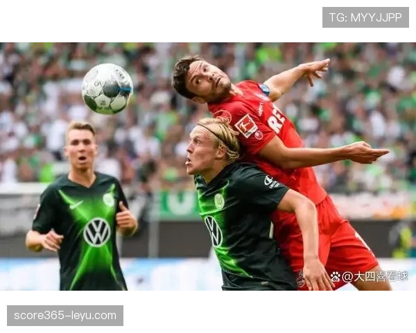 狼堡防守体系再显神威,稳固防线助球队新赛季强势开局 狼堡防守体系再显神威,稳固防线助球队新赛季强势开局