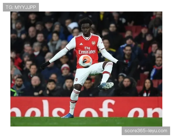 萨卡状态持续攀升，阿森纳新星闪耀赛场引未来期待