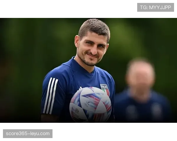 维拉蒂持续彰显中场屏障的防守贡献,表现稳健引发关注 维拉蒂持续彰显中场屏障的防守贡献,表现稳健引发关注